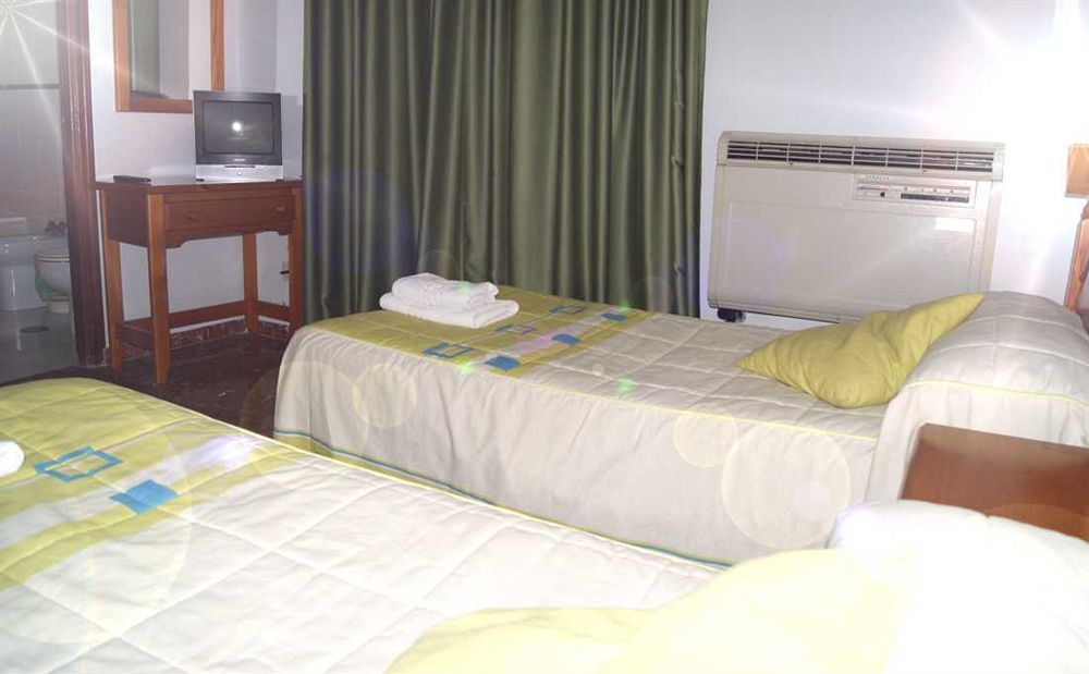 Hotel Al-Andalus Peal, En Cazorla Comarca Peal De Becerro Ngoại thất bức ảnh