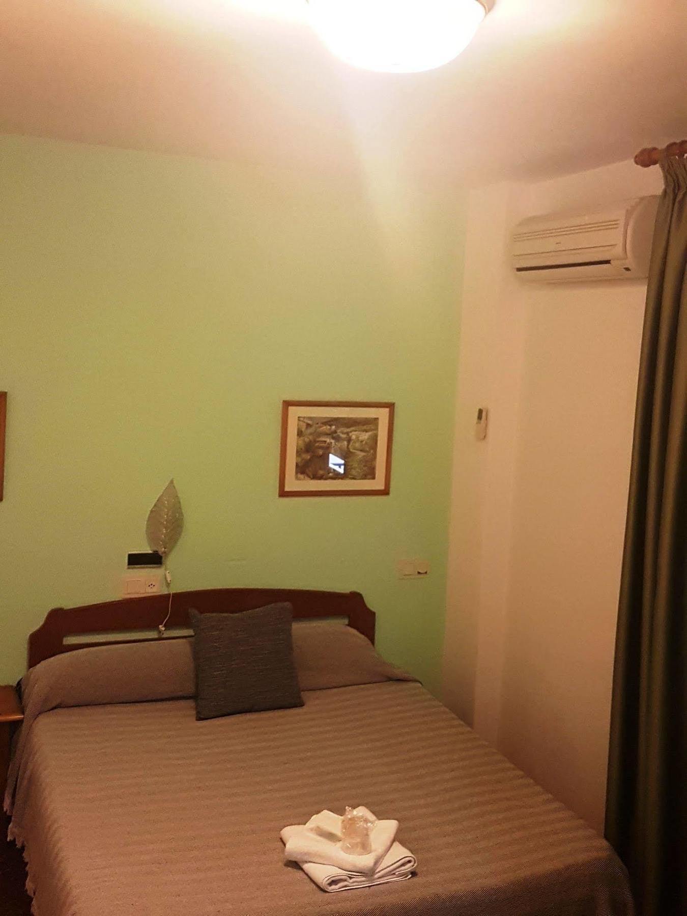 Hotel Al-Andalus Peal, En Cazorla Comarca Peal De Becerro Ngoại thất bức ảnh