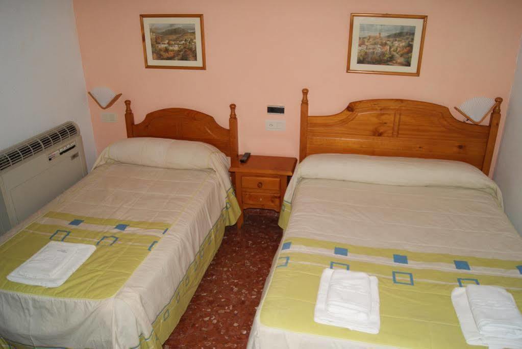 Hotel Al-Andalus Peal, En Cazorla Comarca Peal De Becerro Ngoại thất bức ảnh